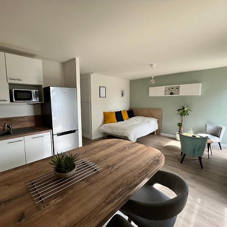 Studio Cosy Et Son Emplacement Ideal Монтеврен Экстерьер фото